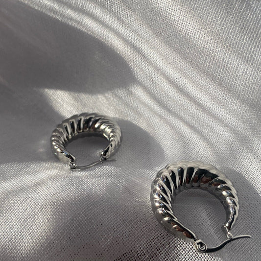 Bailey Hoops